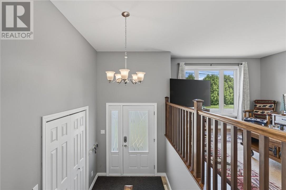 4225 Frost Avenue, Hanmer, Ontario  P3P 1E3 - Photo 11 - 2129046
