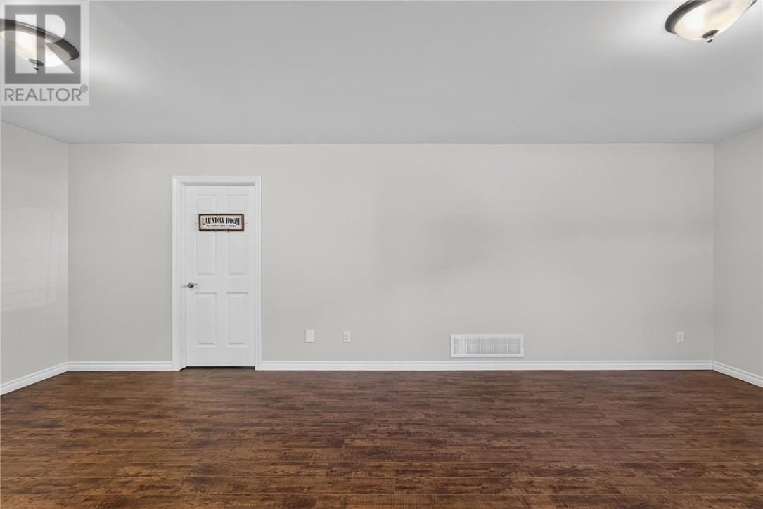 4225 Frost Avenue, Hanmer, Ontario  P3P 1E3 - Photo 55 - 2129046