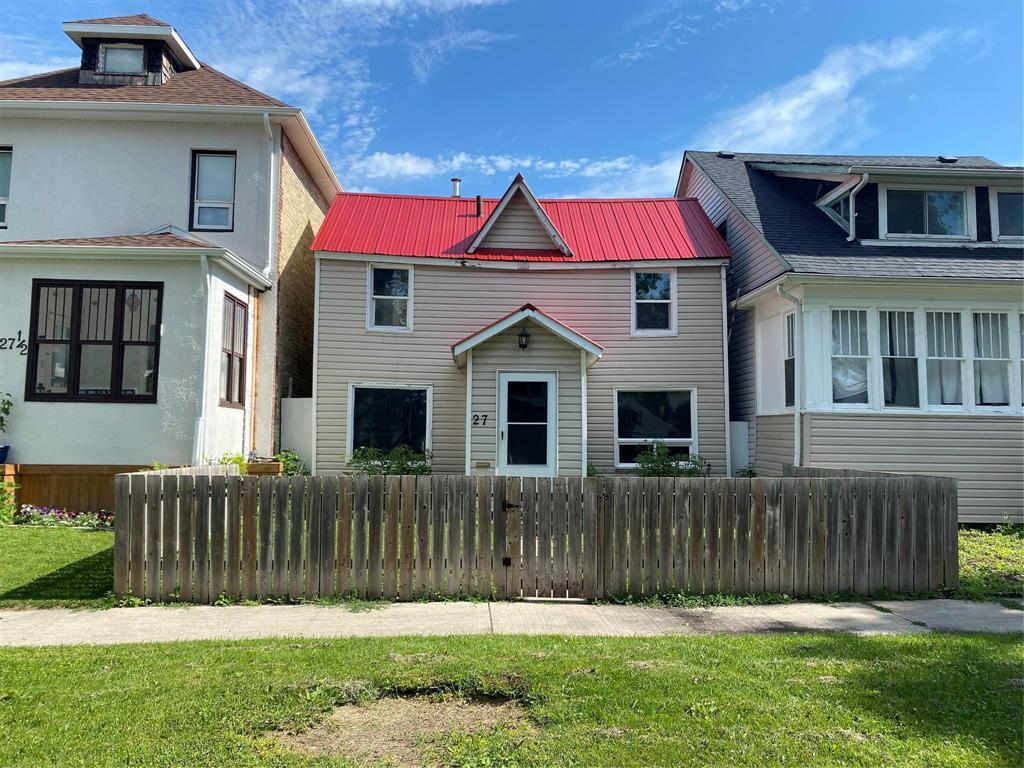 27 Inkster Boulevard, Winnipeg, Manitoba R2W 0J3 - Photo 0 - 202616991