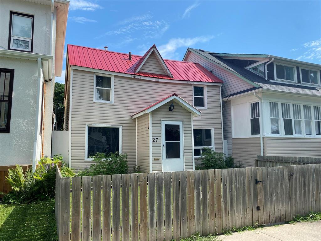 27 Inkster Boulevard, Winnipeg, Manitoba R2W 0J3 - Photo 2 - 202616991