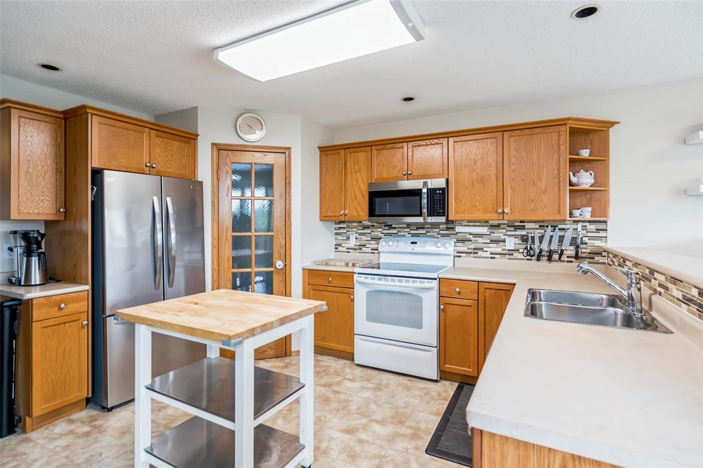 91 Braswell Bay, Winnipeg, Manitoba R3X 2C9 - Photo 13 - 202617193