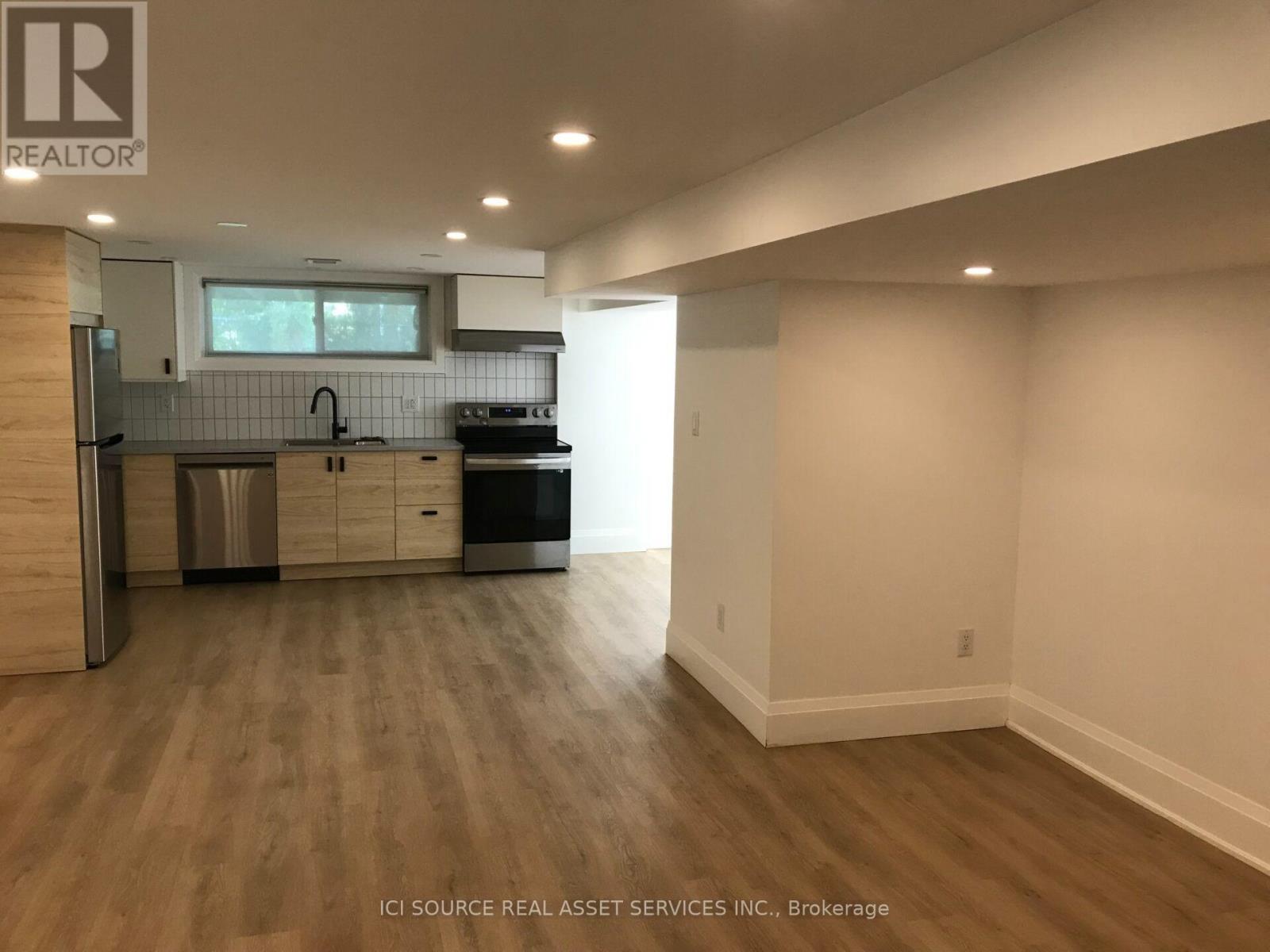 Lower Level - 69 Paulart Drive, Toronto, Ontario  M9B 3V8 - Photo 12 - W13586976