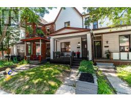 358 PACIFIC AVENUE, Toronto, Ontario