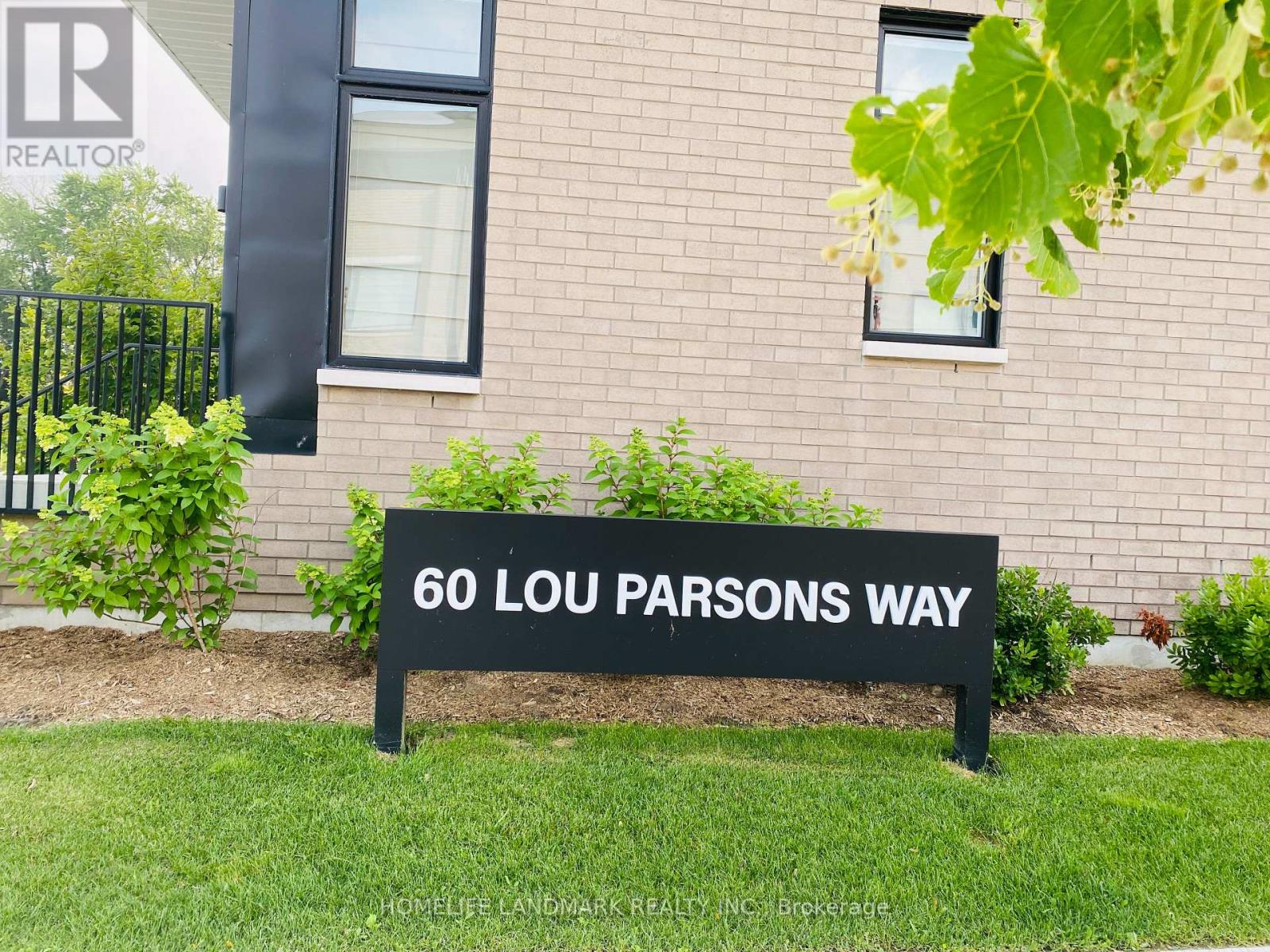 60 Lou Parsons Way NE, Mississauga, Ontario  L5H 0B2 - Photo 13 - W13586998