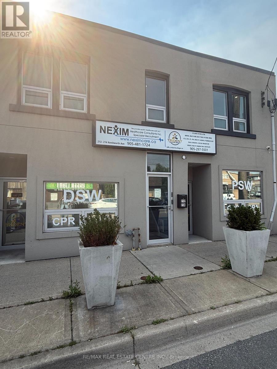 Upper - 214 Kenilworth Avenue N, Hamilton, Ontario  L8H 4S2 - Photo 2 - X13586996