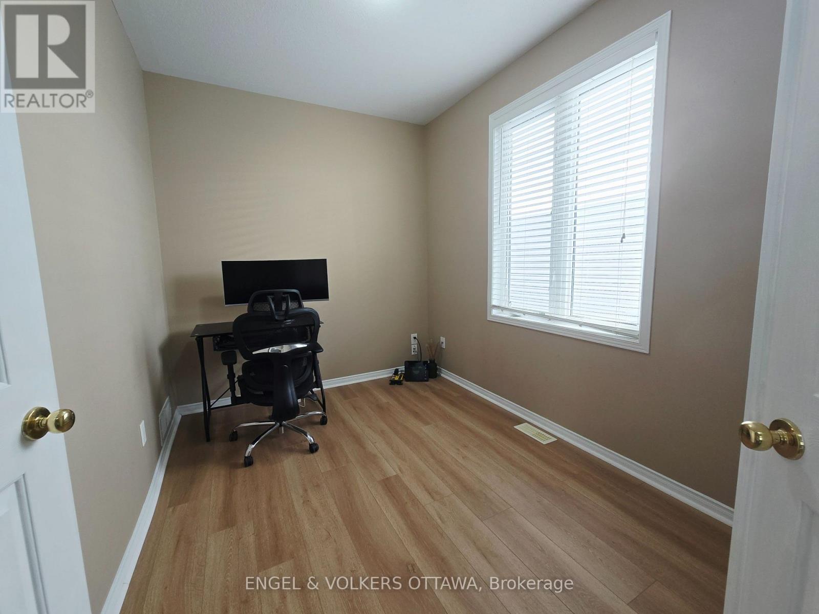 166 Macara Crescent, Ottawa, Ontario  K2K 0C9 - Photo 10 - X13540974