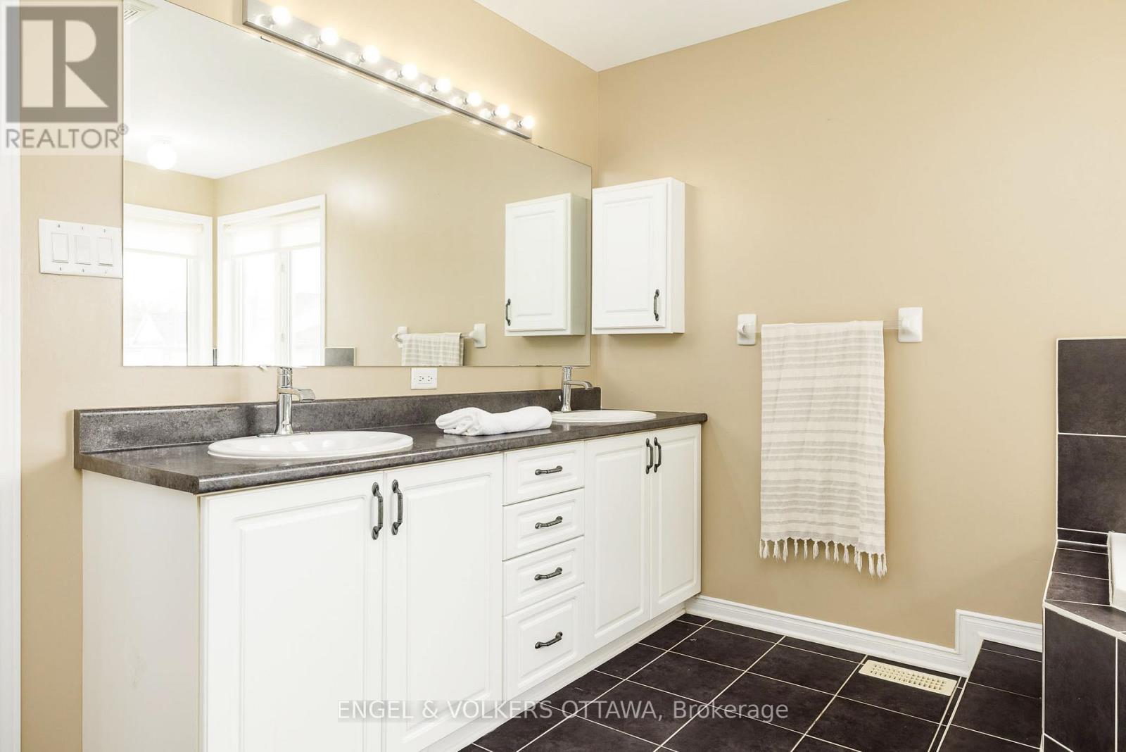 166 Macara Crescent, Ottawa, Ontario  K2K 0C9 - Photo 26 - X13540974