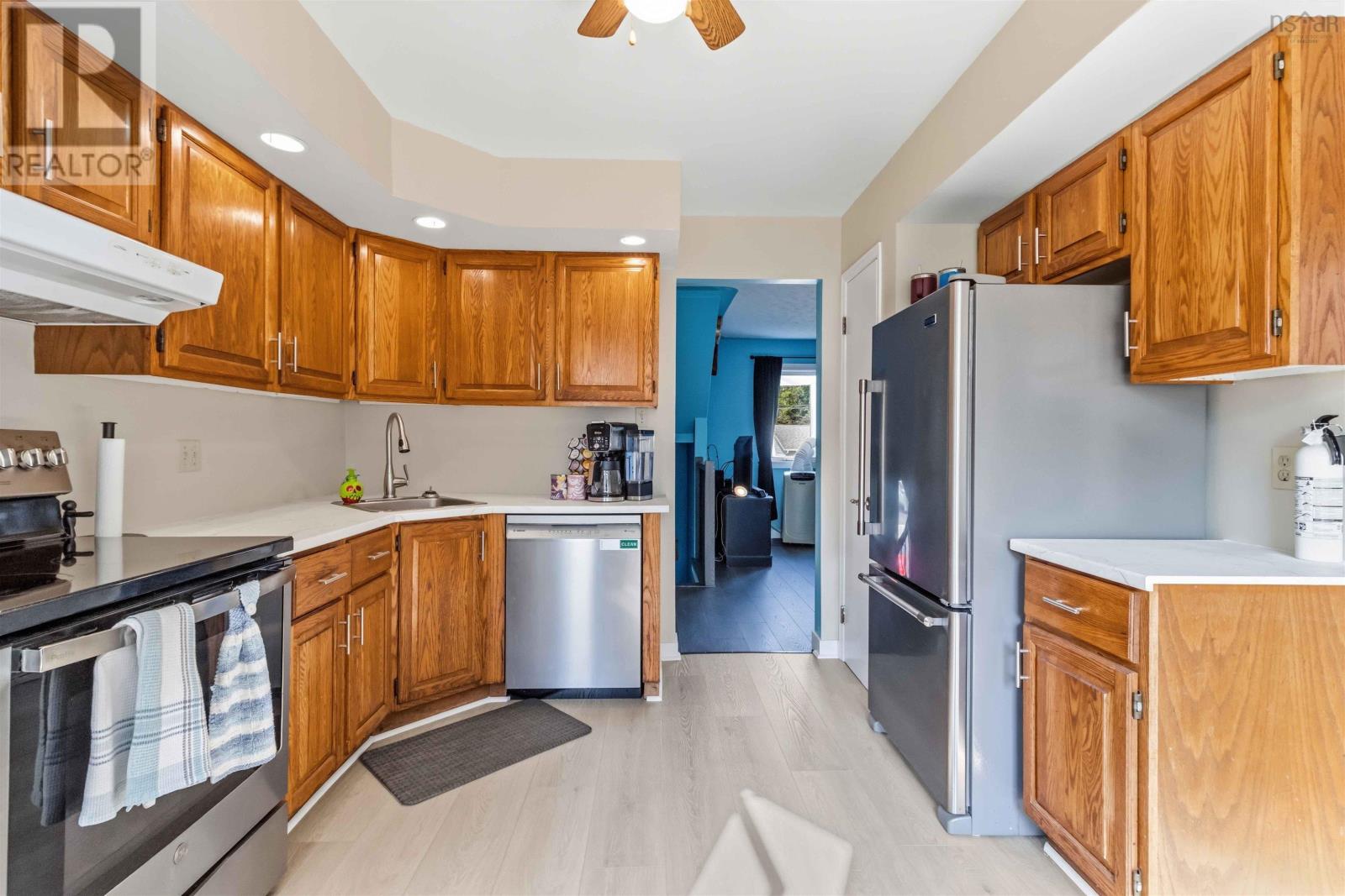 54 Silistria Drive, Cole Harbour, Nova Scotia  B2W 5V7 - Photo 12 - 202614928