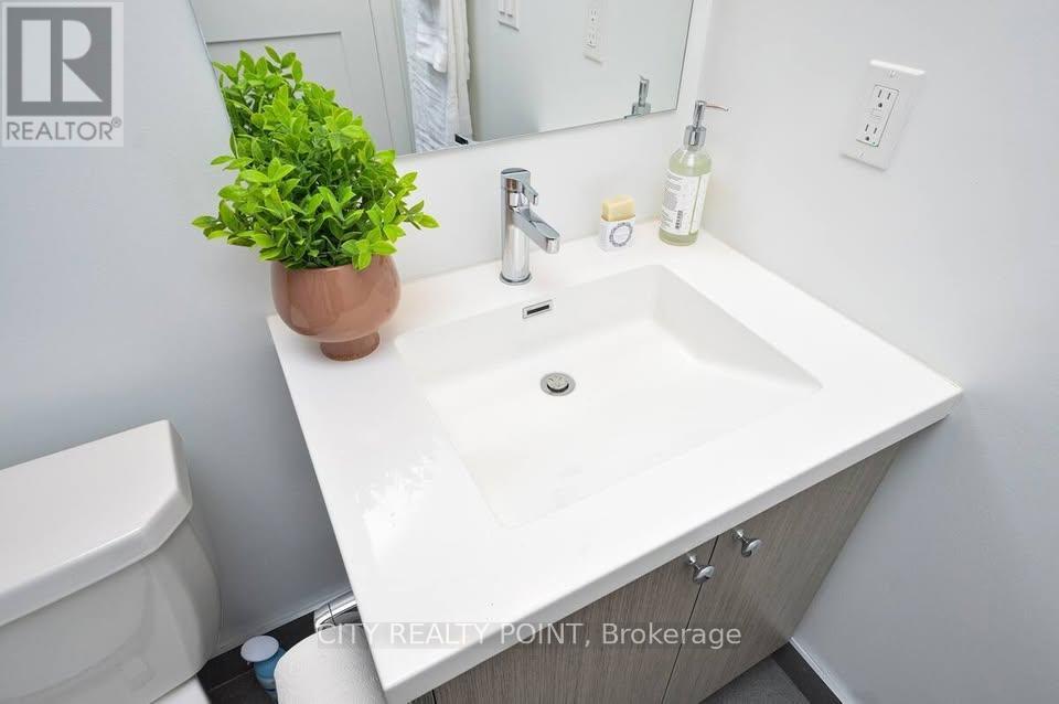 211 - 50 George Butchard Drive E. Drive E, Toronto, Ontario M3K 0C9 - Photo 15 - W13587036