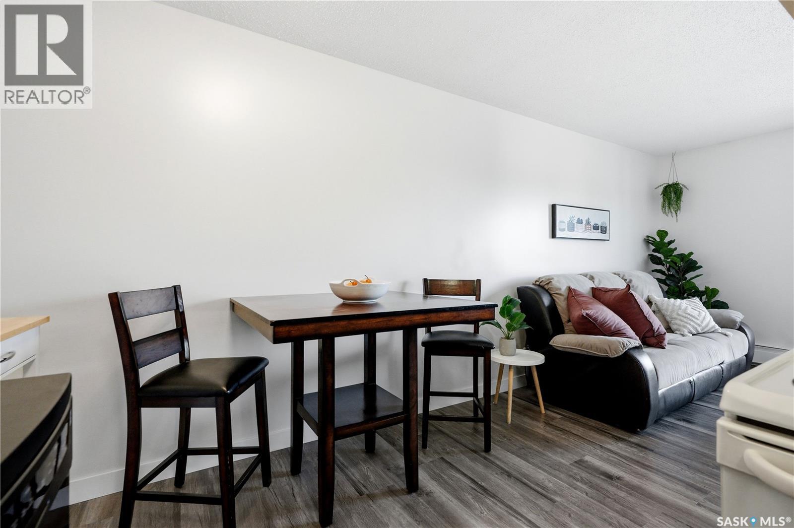 16 116 Acadia Court, Saskatoon, Saskatchewan  S7H 4T7 - Photo 8 - SK042912
