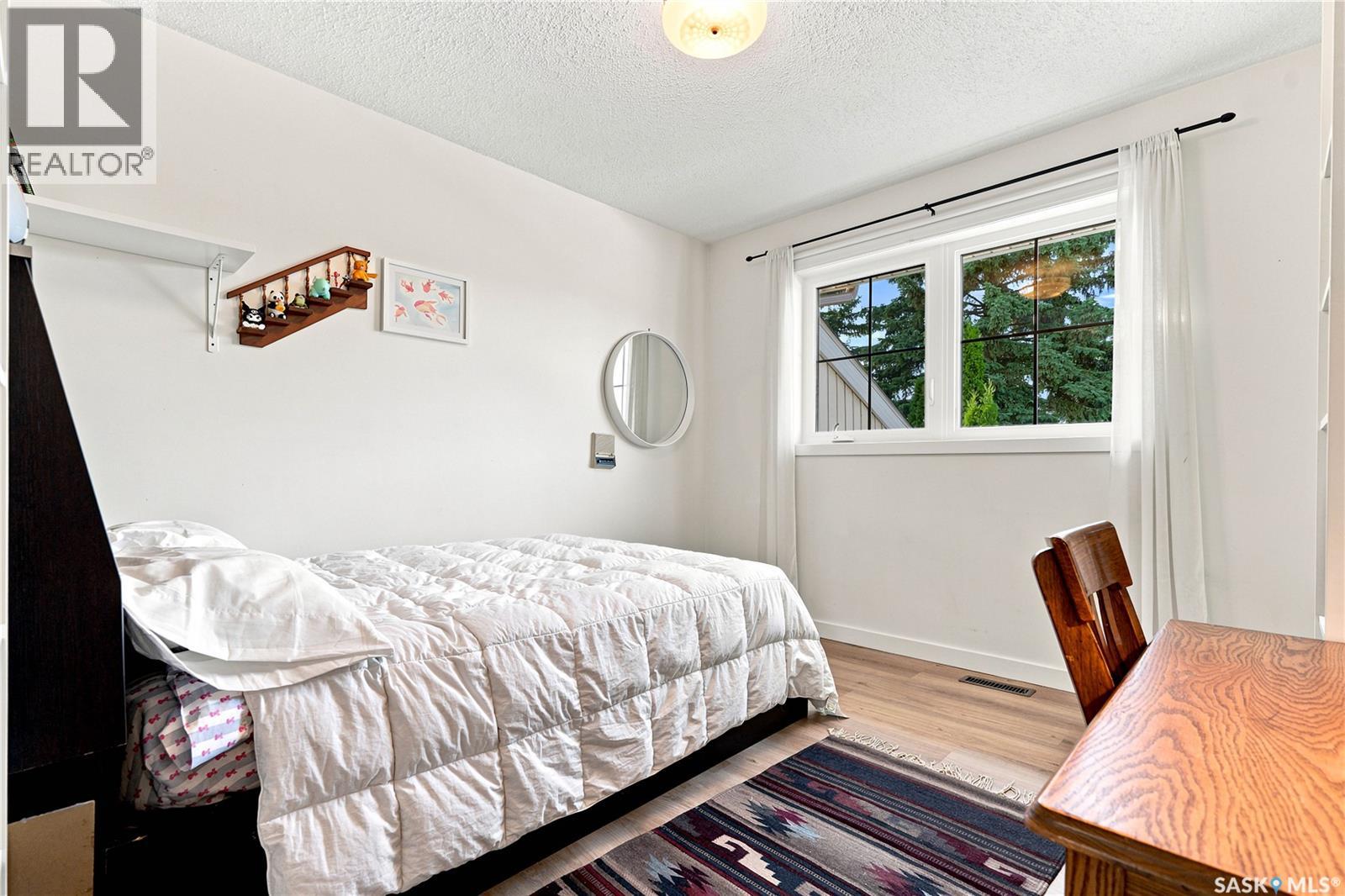 146 Highbury Place, Saskatoon, Saskatchewan  S7H 4X7 - Photo 28 - SK042825
