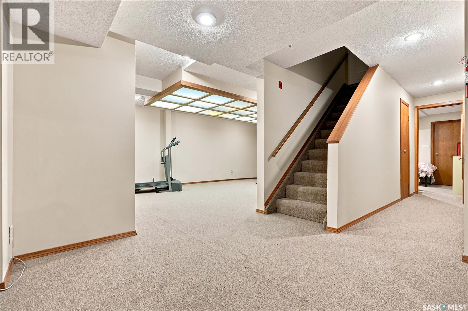 146 Highbury Place, Saskatoon, Saskatchewan  S7H 4X7 - Photo 36 - SK042825
