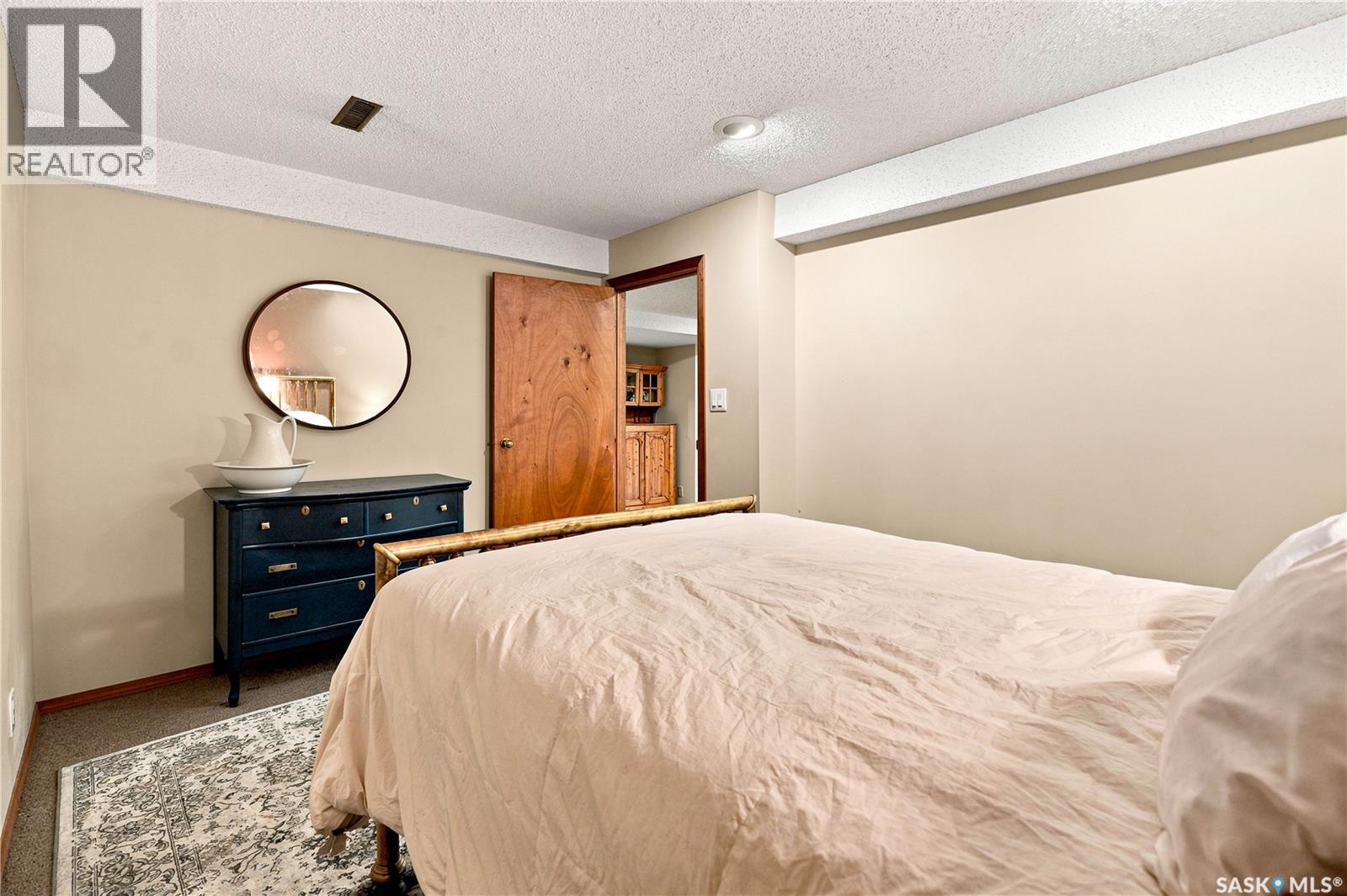 146 Highbury Place, Saskatoon, Saskatchewan  S7H 4X7 - Photo 39 - SK042825