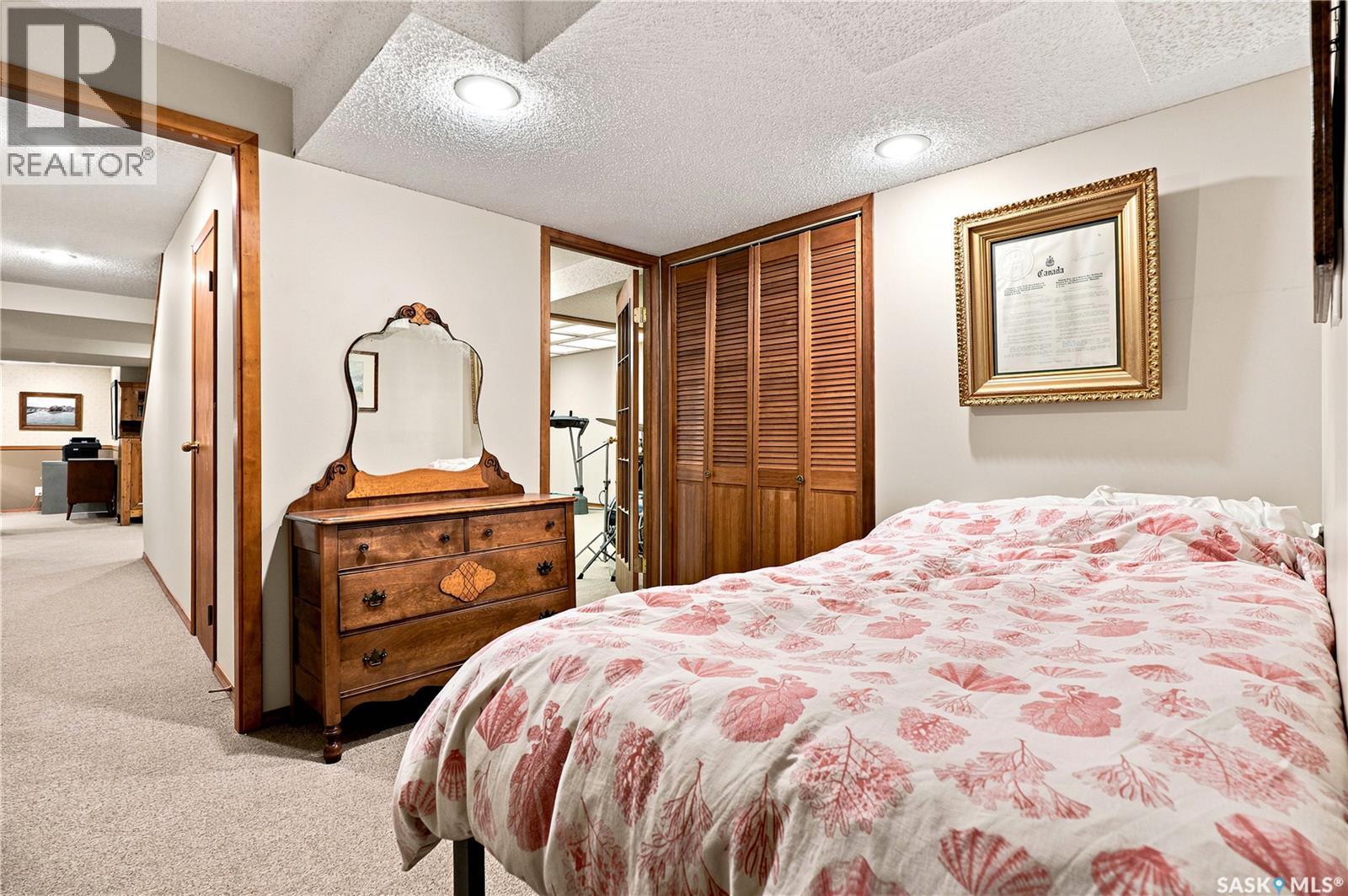 146 Highbury Place, Saskatoon, Saskatchewan  S7H 4X7 - Photo 42 - SK042825
