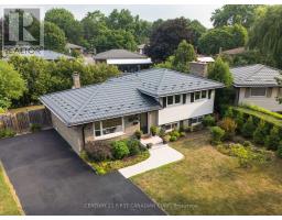 32 MENDIP CRESCENT, London South, Ontario