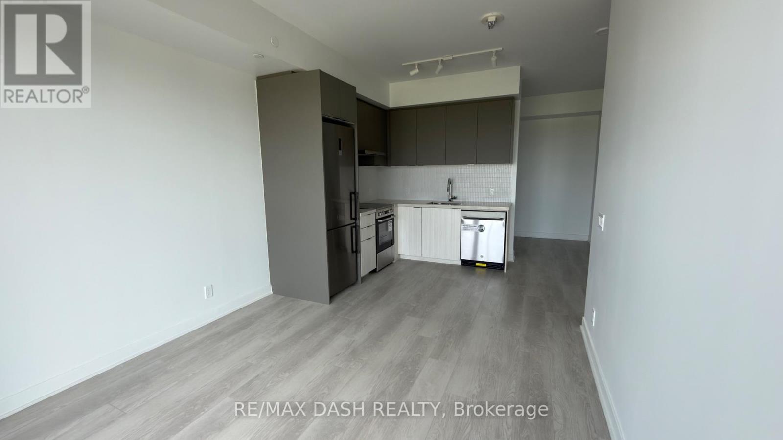 2201 - 10 Flavelle Trail, Vaughan, Ontario L4L 1V8 - Photo 11 - N13583210