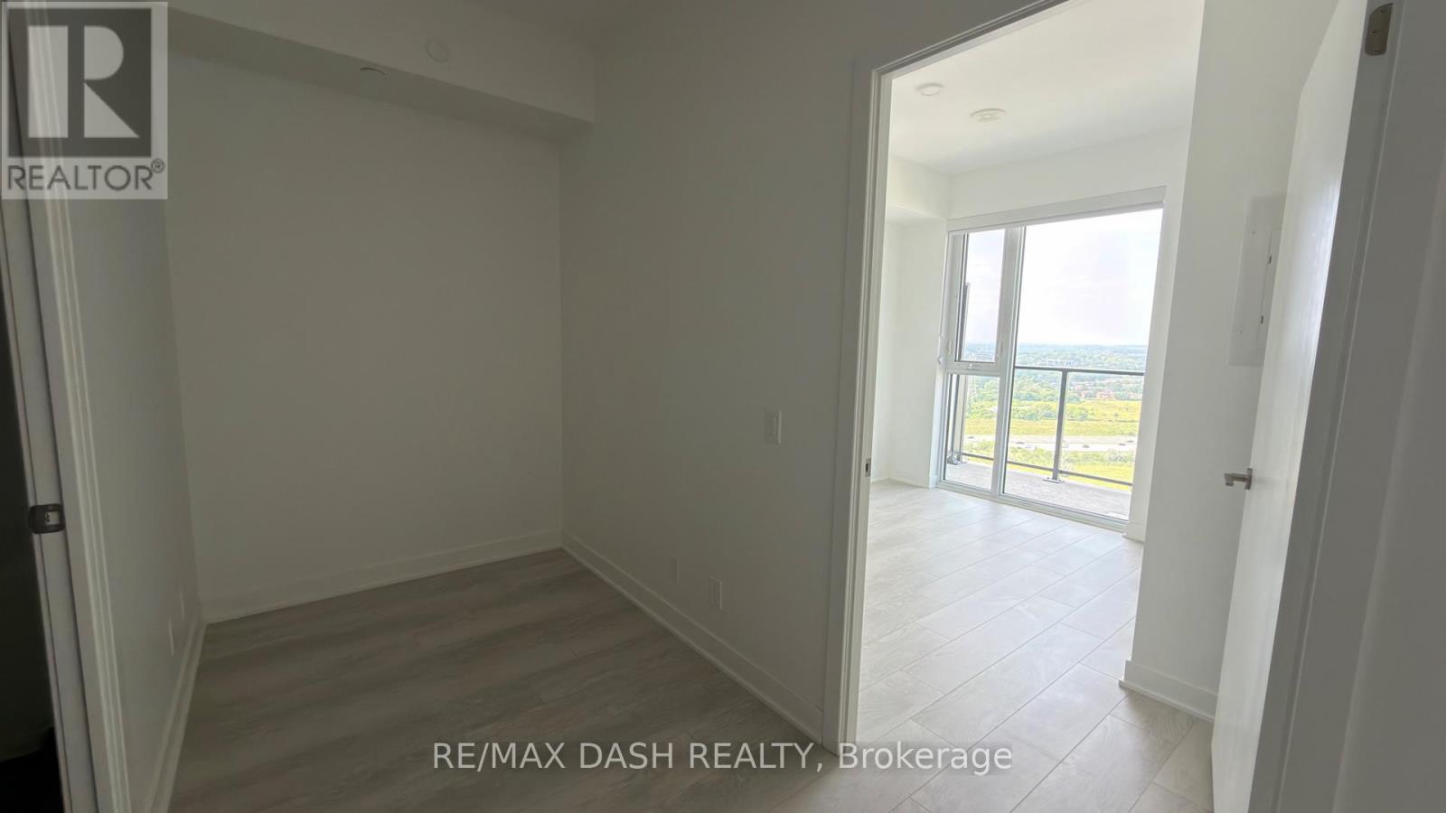 2201 - 10 Flavelle Trail, Vaughan, Ontario L4L 1V8 - Photo 13 - N13583210