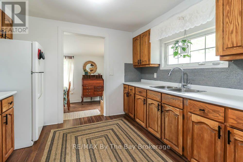217 Dunkerron Avenue, Wasaga Beach, Ontario  L9Z 2G7 - Photo 20 - S13587204