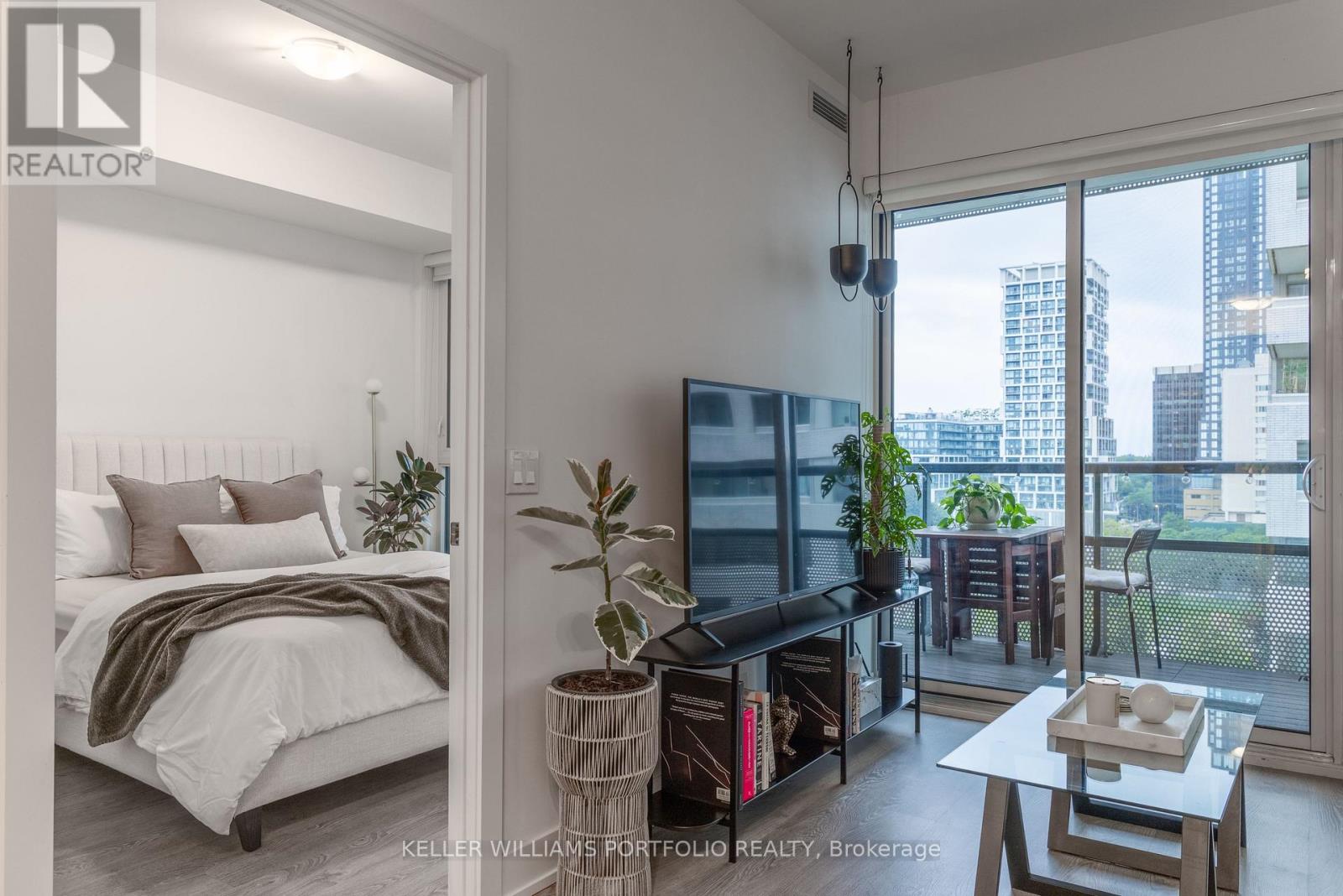 706 - 11 Lillian Street, Toronto, Ontario M4S 2H7 - Photo 23 - C13587112