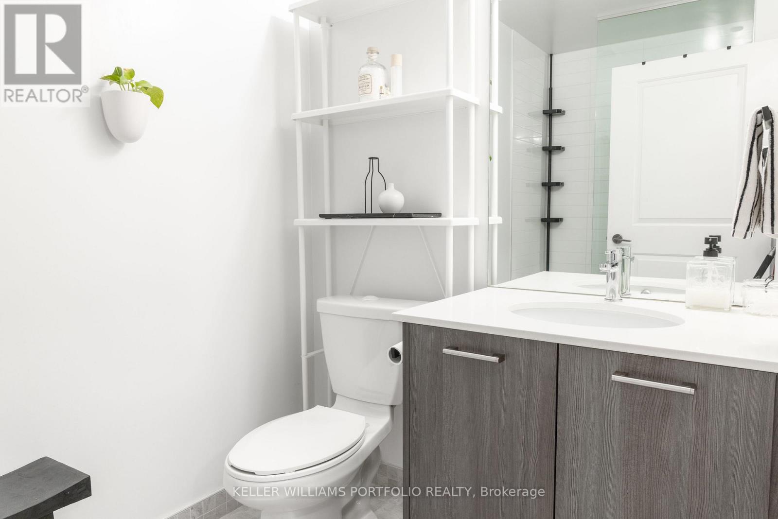 706 - 11 Lillian Street, Toronto, Ontario M4S 2H7 - Photo 8 - C13587112