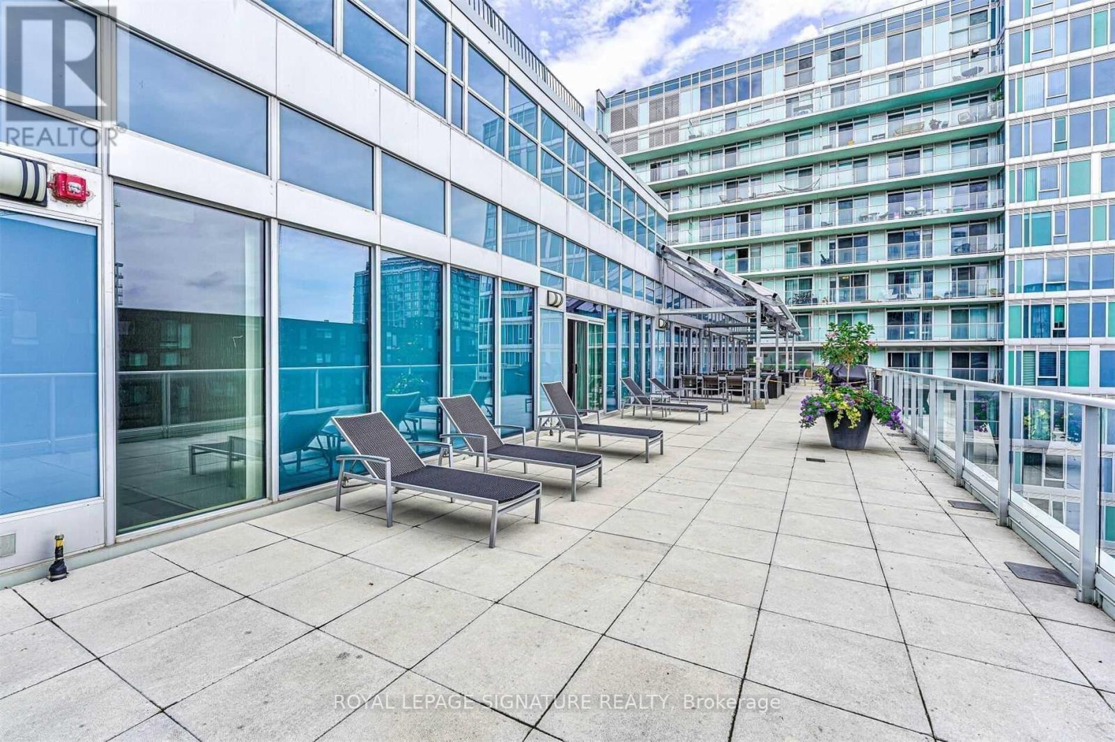 1209 W - 565 Wilson Avenue, Toronto, Ontario  M6S 4A8 - Photo 24 - C13587148