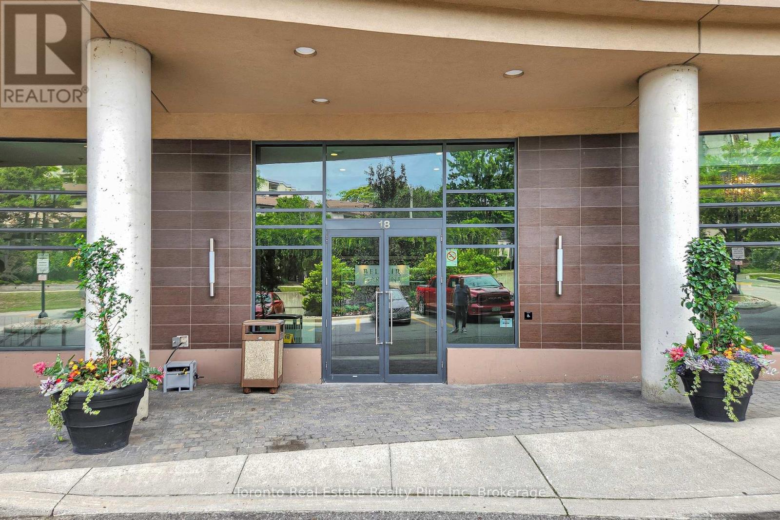 507 - 18 Valley Woods Road, Toronto, Ontario  M3A 0A1 - Photo 3 - C13587154
