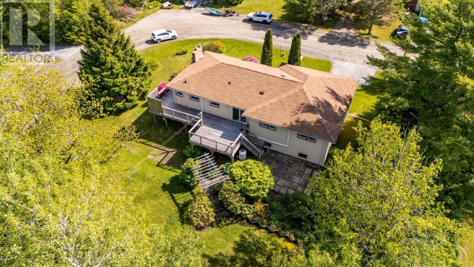 4 Allen Drive, Mount Uniacke, Nova Scotia  B0N 1Z0 - Photo 37 - 202614515