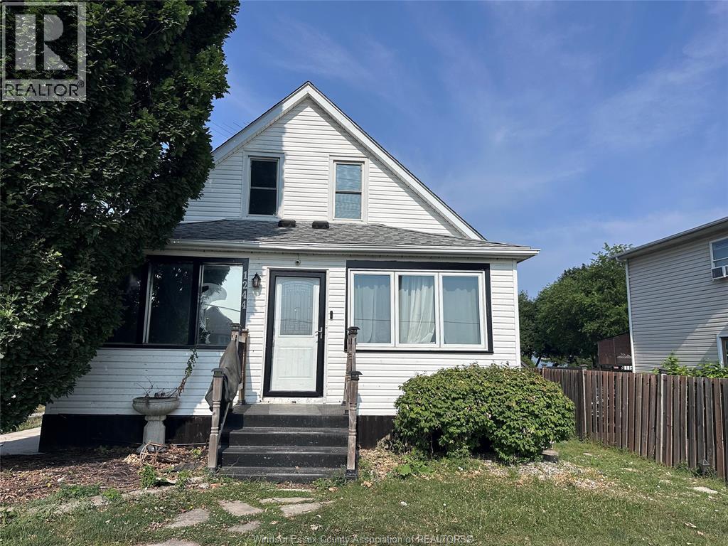 1244 FRONT ROAD North Unit# UPPER, Amherstburg