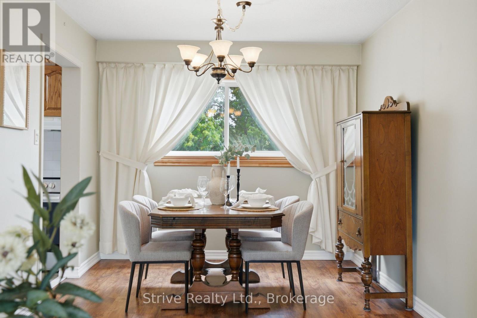3 Gillbank Crescent, Toronto, Ontario  M1E 4H8 - Photo 8 - E13587260