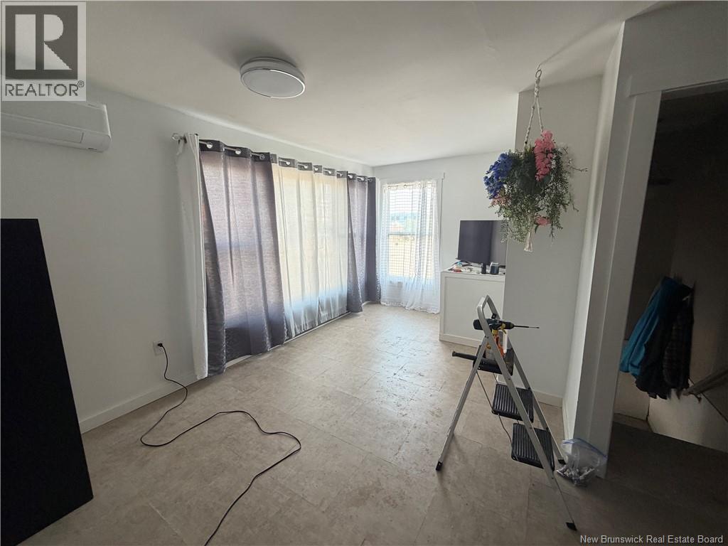 370 Acadie, Dieppe, New Brunswick  E1A 1H1 - Photo 16 - NB144347