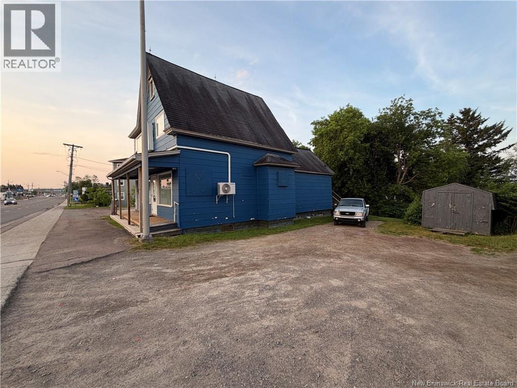 370 Acadie, Dieppe, New Brunswick  E1A 1H1 - Photo 24 - NB144347