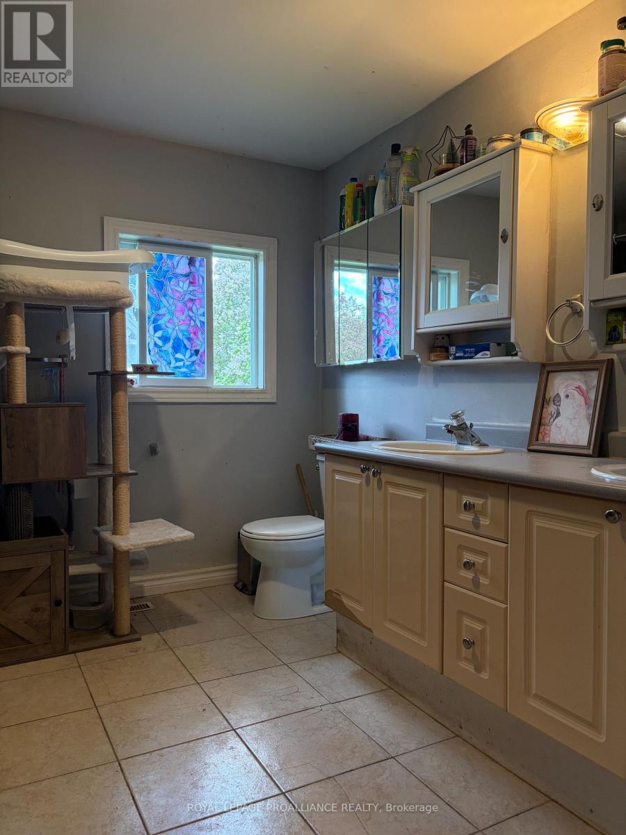15650 County 43 Road, North Stormont, Ontario  K0C 1K0 - Photo 12 - X13587412