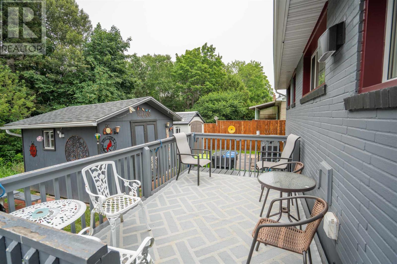 32 Bainbridge St, Sault Ste. Marie, Ontario P6C 2G9 - Photo 30 - SM261913