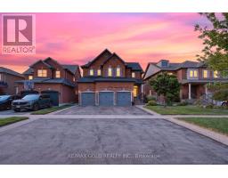 94 TWIN STREAMS ROAD, Whitby, Ontario