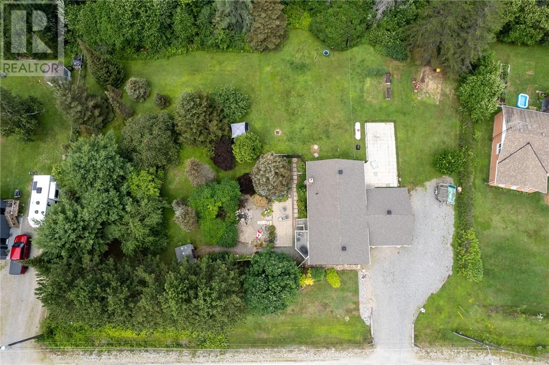 11 Jarbeau Street, Mckerrow, Ontario  P0P 1M0 - Photo 4 - 2129348