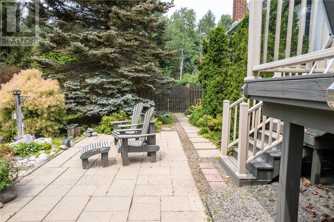 11 Jarbeau Street, Mckerrow, Ontario  P0P 1M0 - Photo 45 - 2129348