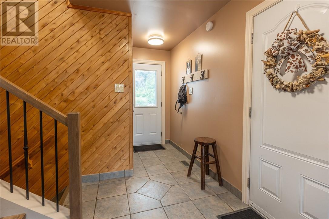 11 Jarbeau Street, Mckerrow, Ontario  P0P 1M0 - Photo 6 - 2129348