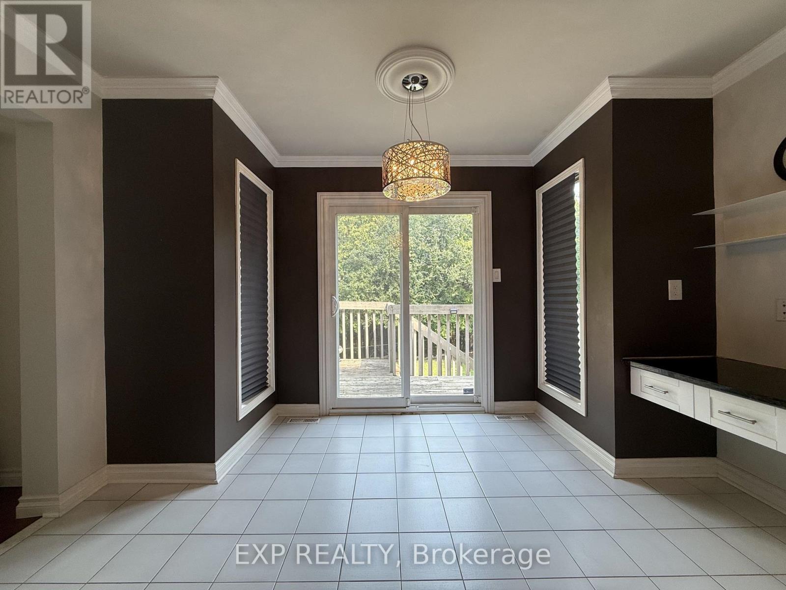 40 Cranberry Lane, Aurora, Ontario  L4G 5Z3 - Photo 11 - N13587324