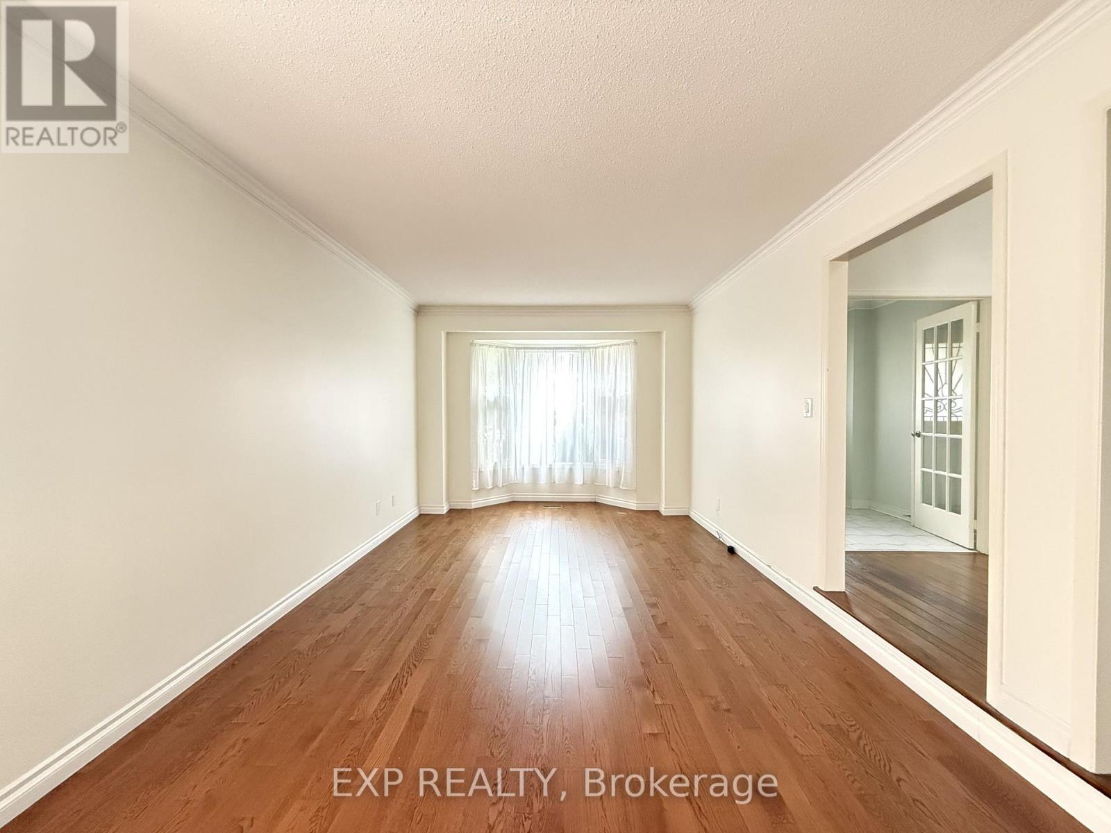 40 Cranberry Lane, Aurora, Ontario  L4G 5Z3 - Photo 4 - N13587324