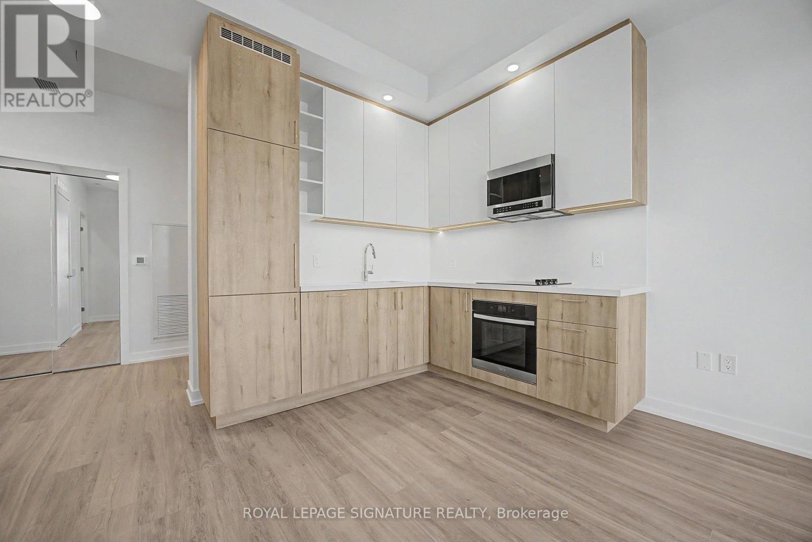 301 - 21 Meadowvale Road, Vaughan (Concord), Ontario  L4K 0H6 - Photo 8 - N13587404