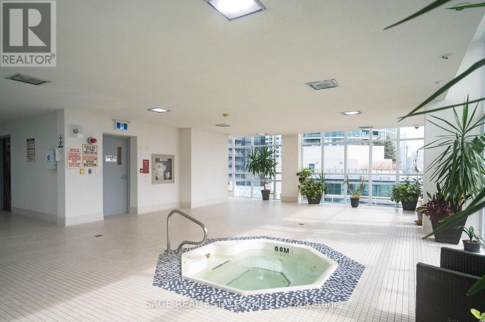 305 - 21 Grand Magazine Street, Toronto, Ontario  M5V 1B5 - Photo 12 - C13585160