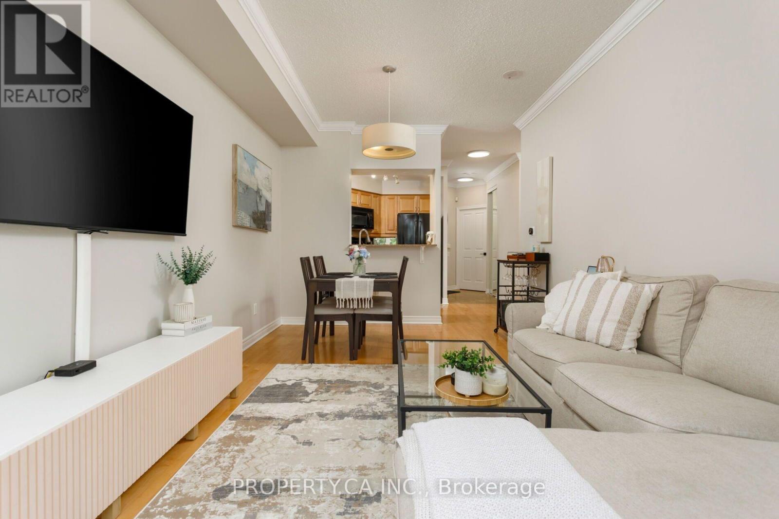 204 - 40 Old Mill Road, Oakville, Ontario  L6J 7W2 - Photo 3 - W13587226
