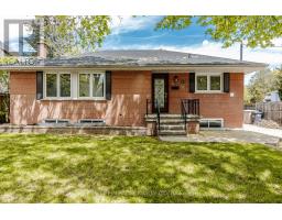 563 TAPLOW CRESCENT, Oakville, Ontario