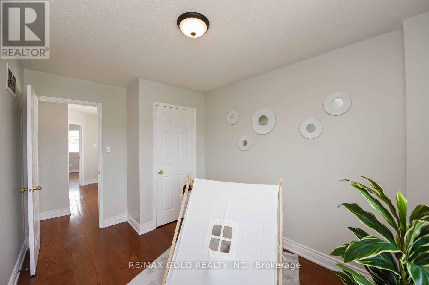 35 Needlewood Lane, Brampton, Ontario  L6R 2N3 - Photo 25 - W13587348