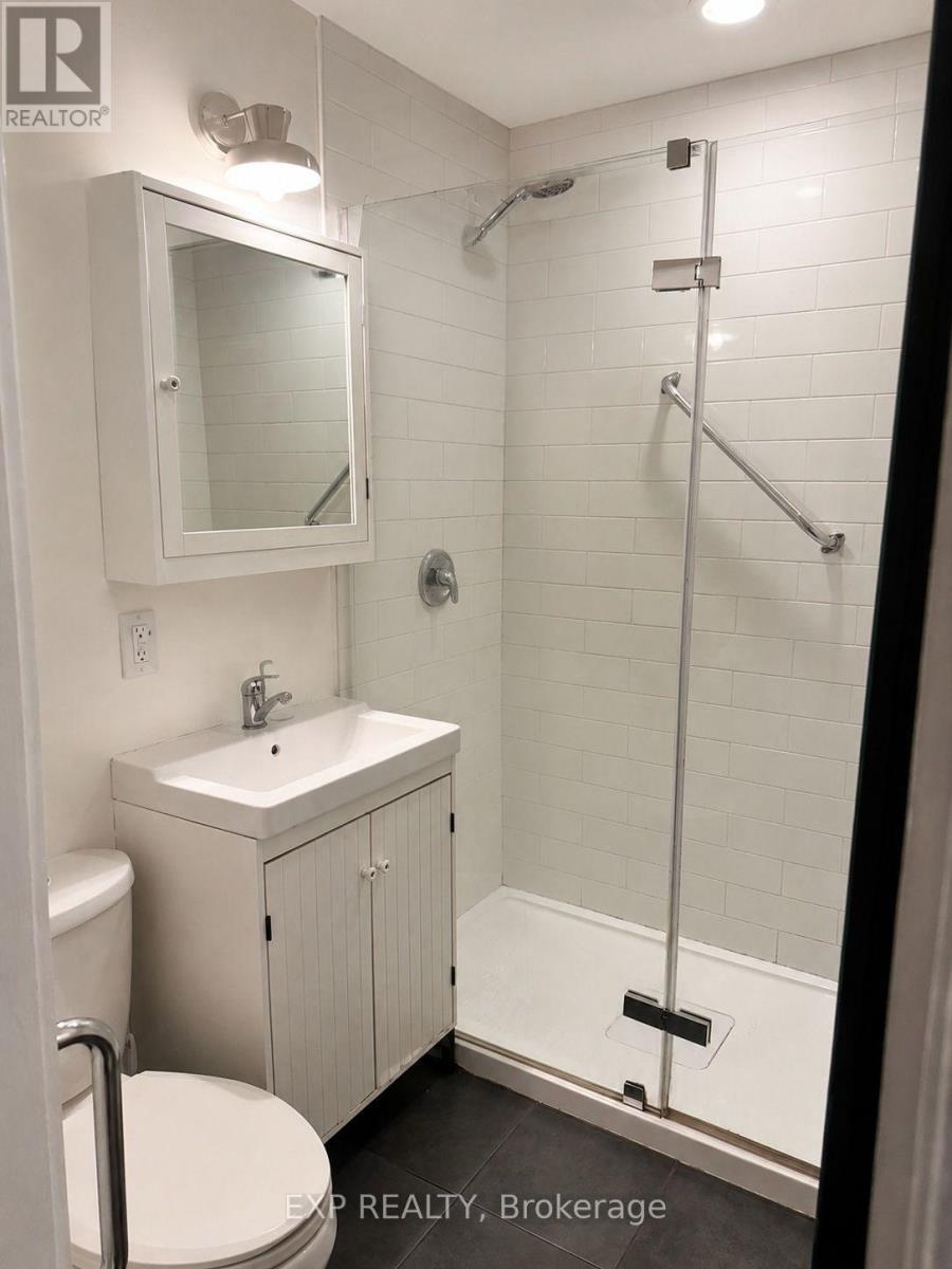 31 St Clair Avenue, Hamilton, Ontario L8M 2N4 - Photo 11 - X13587360