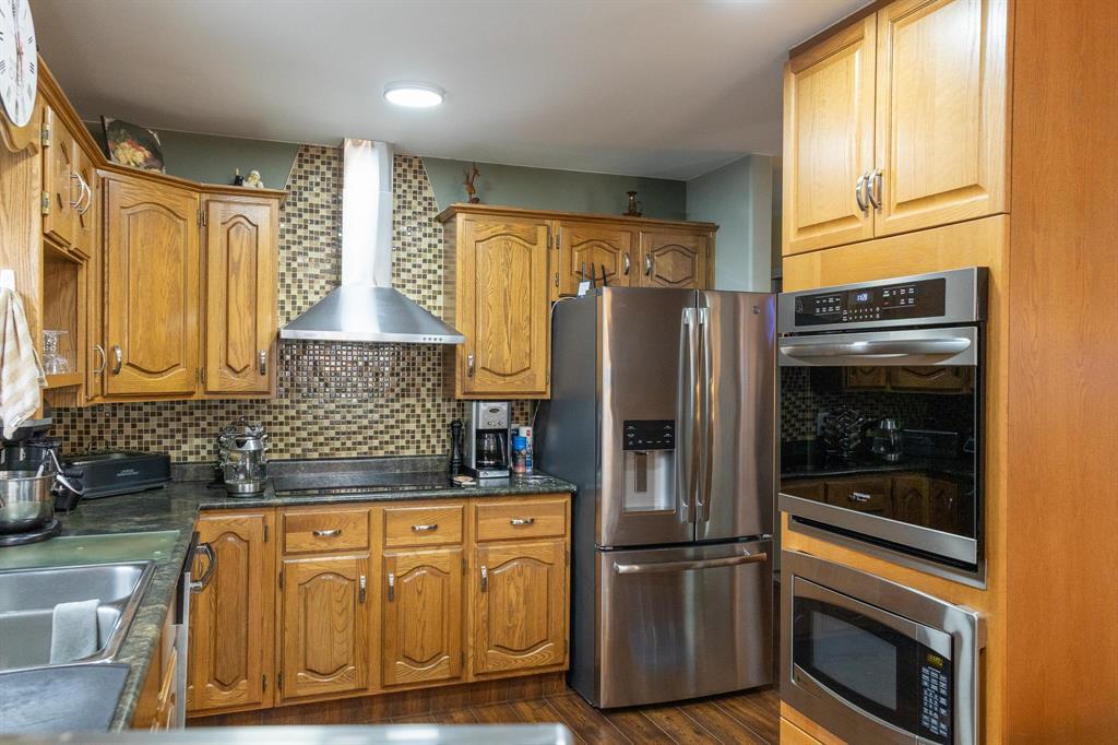32 Springwood Bay, Steinbach, Manitoba  R5G 2E8 - Photo 6 - 202617146