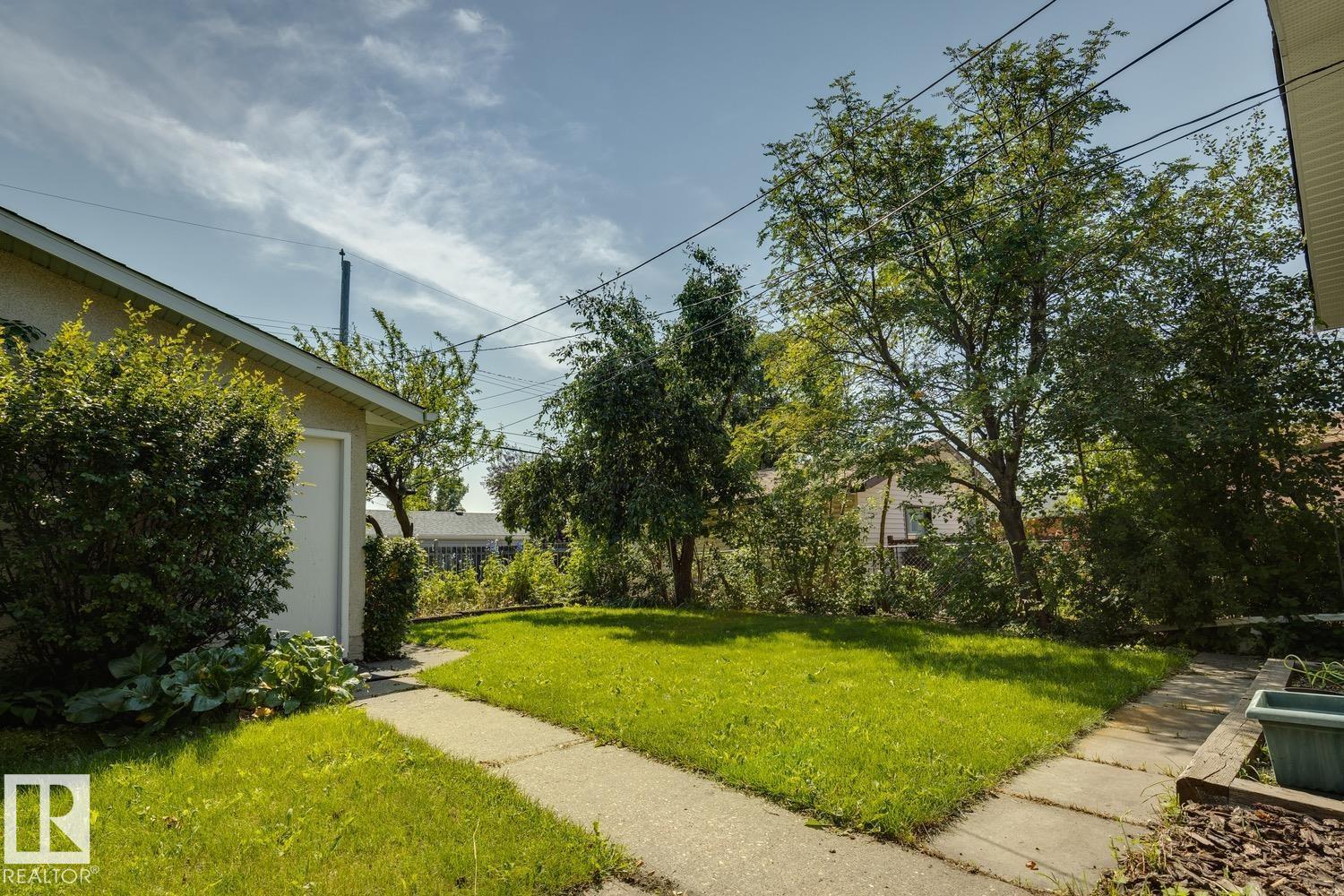 11519 42 Av NW, Edmonton, Alberta  T6J 0W4 - Photo 34 - E4499918