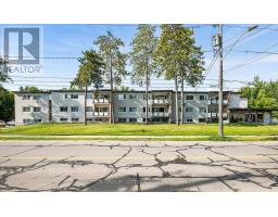 7 - 5 ROGERS ROAD, Perth, Ontario