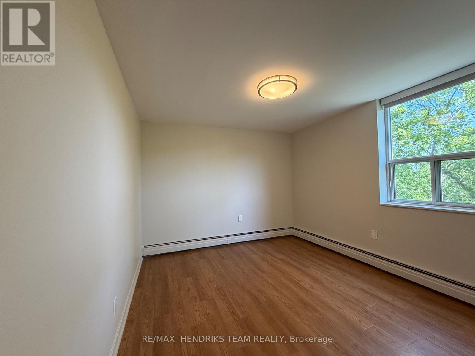 417 - 156 Fitch Street, Welland, Ontario  L3C 4V6 - Photo 10 - X13587494