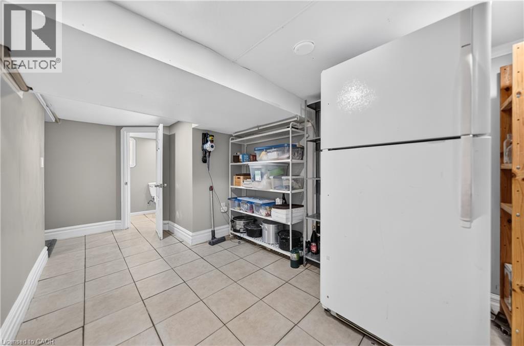 88 Chaplin Avenue, St. Catharines, Ontario  L2R 2E7 - Photo 26 - 40849639